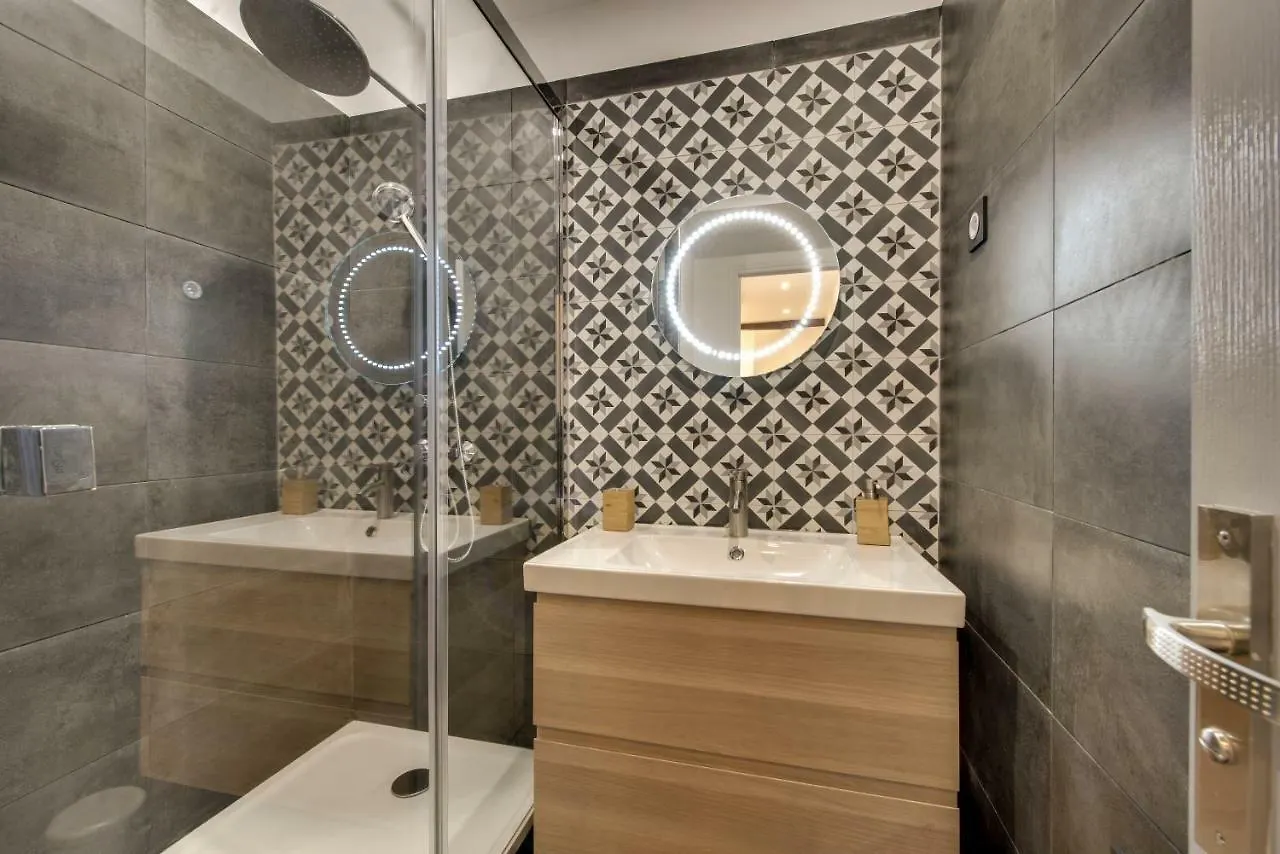 Beautiful Triplex In The Center Of Appartement *